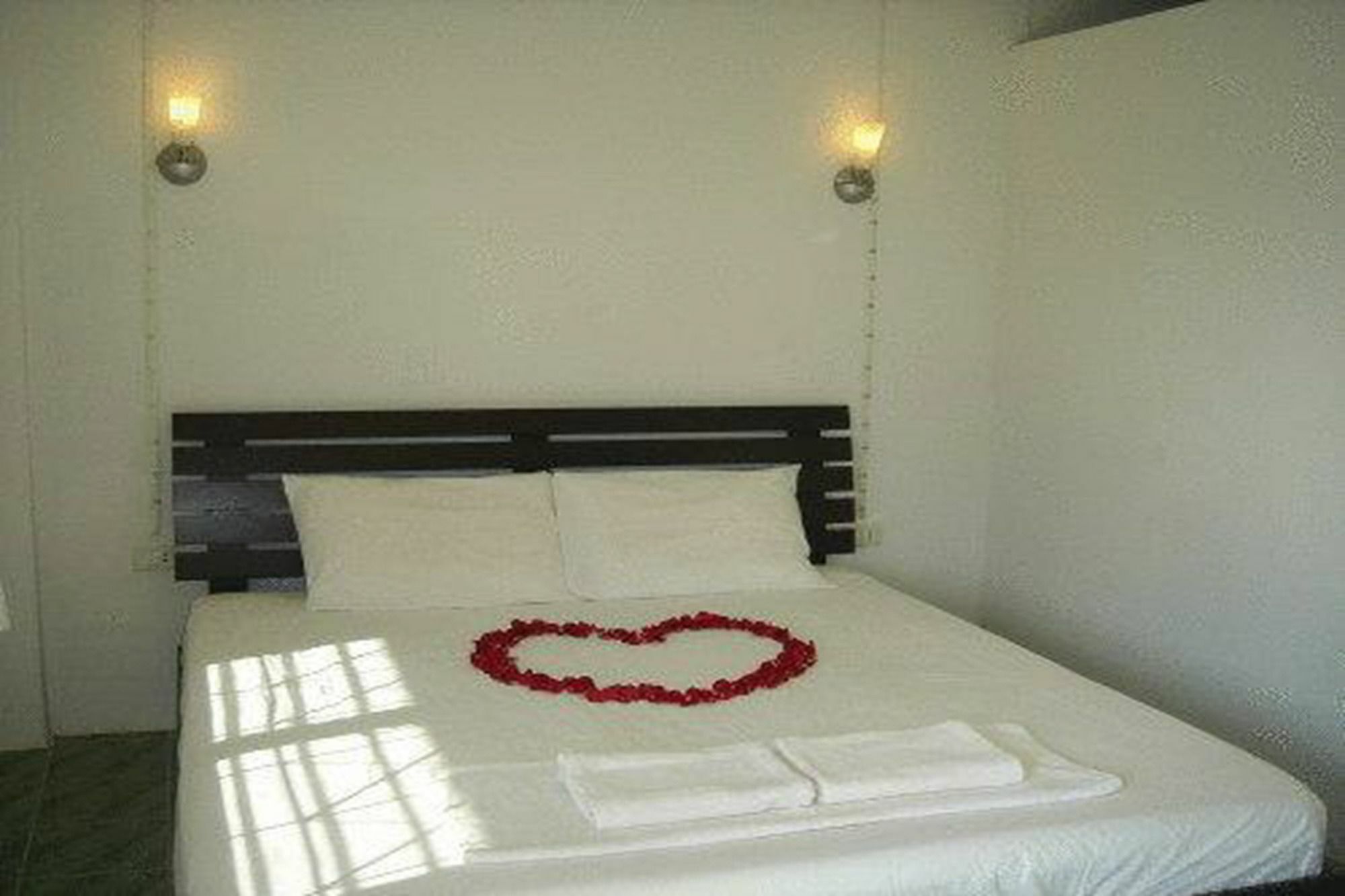 Run'S Bed & Breakfast ク ラビ エクステリア 写真